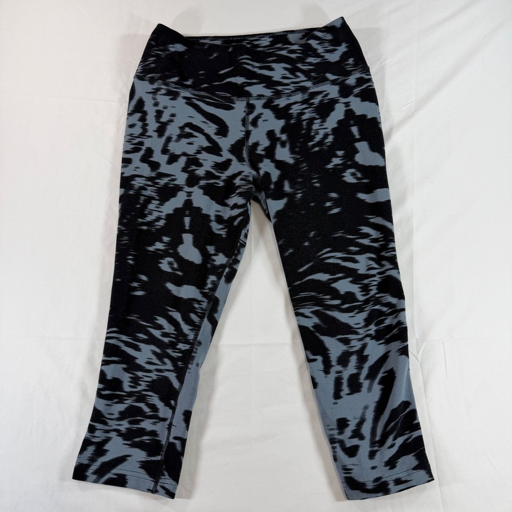 Nike Dri-FIT Womens Black Blue Abstract Print Crop Leggings 642546-494 Size M - Picture 2 of 9